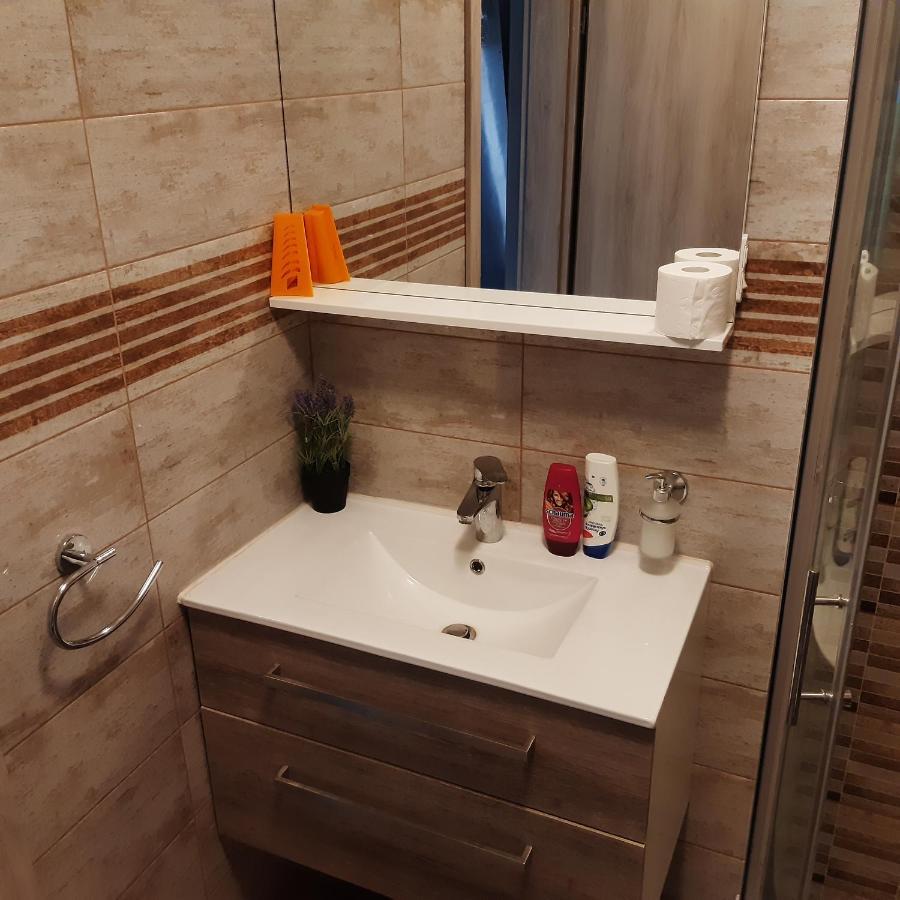 Apartma In Sobe Pilih Vipava Ngoại thất bức ảnh