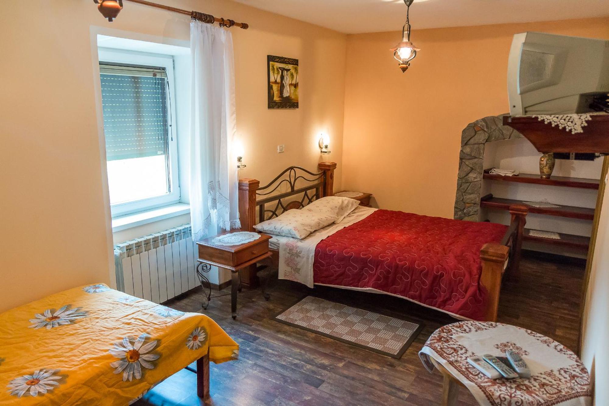 Apartma In Sobe Pilih Vipava Phòng bức ảnh